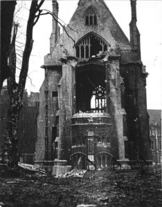 Looking at the destroyed hall from fountain court