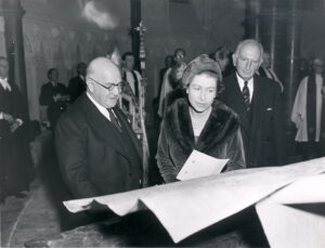 HM The Queen in Temple Church inspecting the Royal Charter, 1958