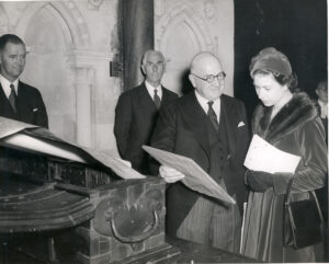 HM The Queen with the Charter Chest, 1958