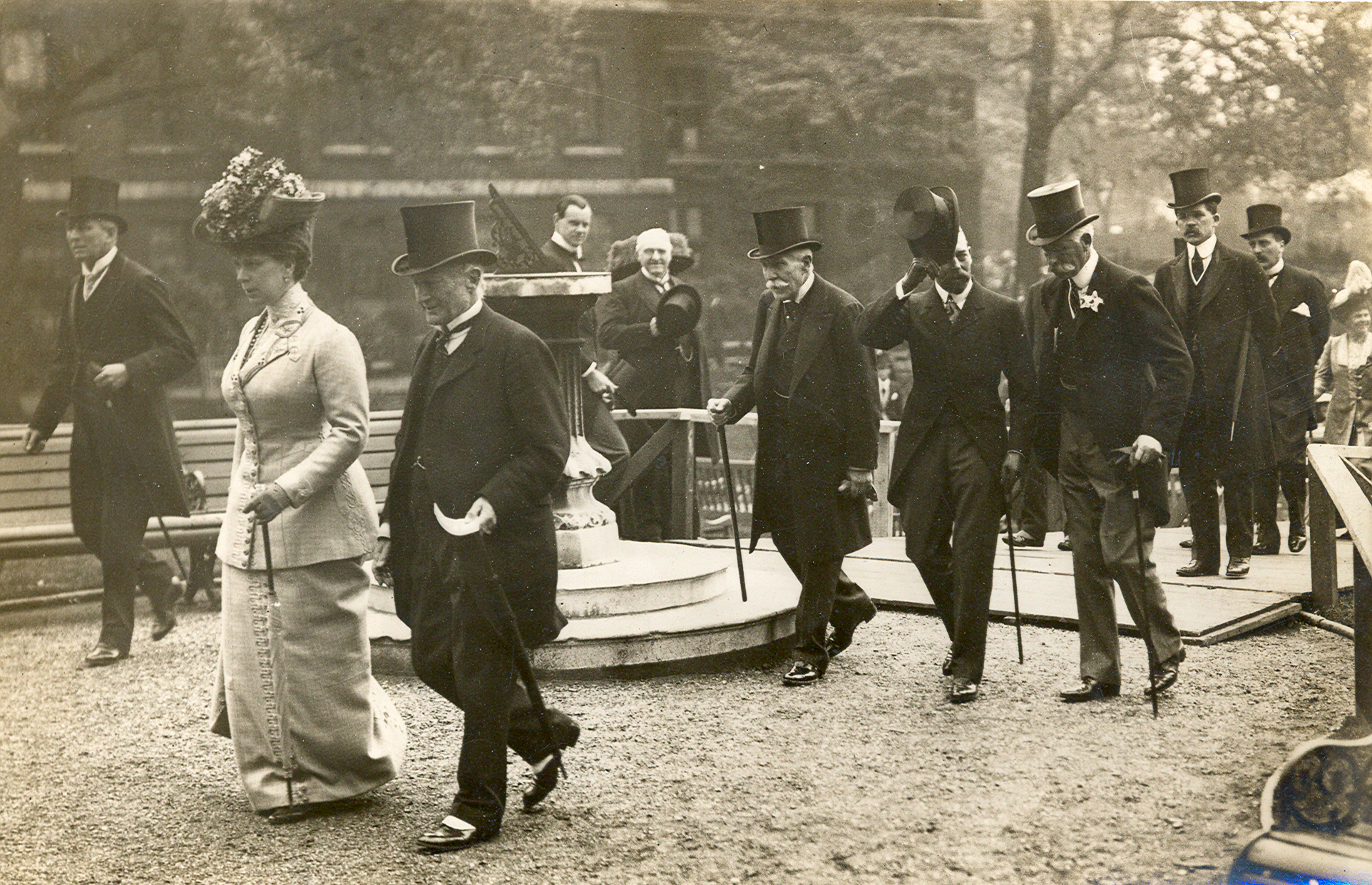 HM King George V and HM Queen Mary at the RHS Flower Show held in Inner Temple Garden, May 1911